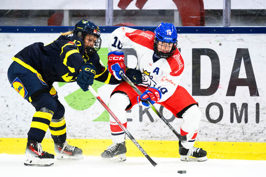 Sveriges Sofie Lundin och Tjeckiens Denisa Krizova