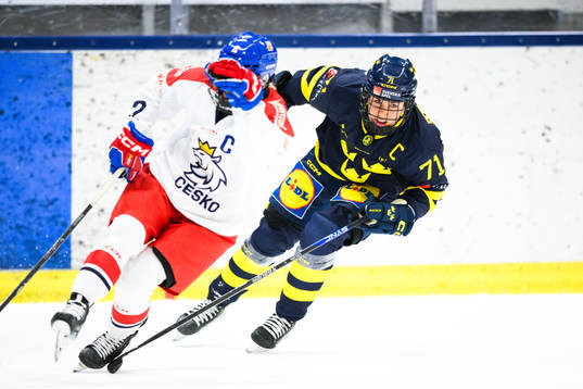 Tjeckiens Aneta Tejralova och Sveriges Anna Kjellbin