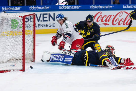 Daniel Vozenilek of Czech Republic and Daniel Marmelind of