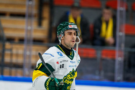 Björklövens Maxime Fortier ishockeymatchen i