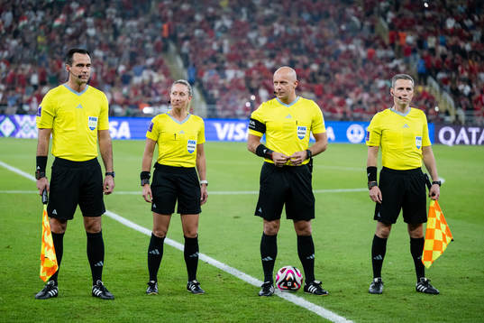 Assistant Referee Tomasz Listkiewicz, Fourth Official Tori
