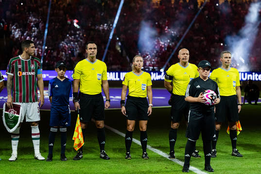 Assistant Referee Tomasz Listkiewicz, Fourth Official Tori