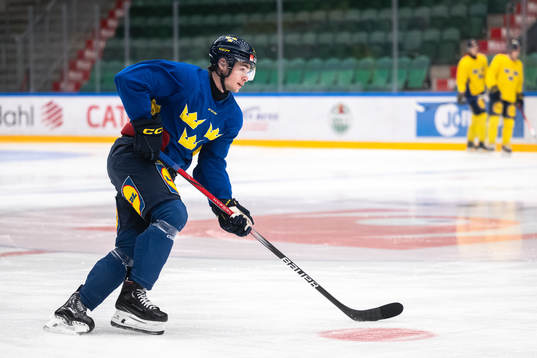 Isac Born of the Swedish under-20 national ice hockey team