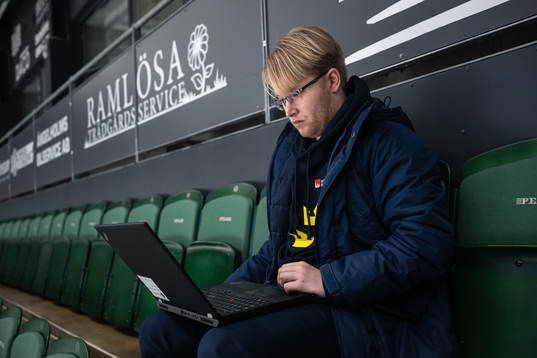Video coach Jacob Strandberg of the Swedish under-20