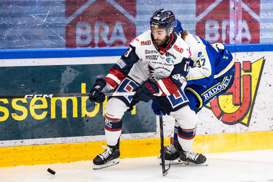 Linköpings Anthony Greco och Leksands Peter Cehlarik