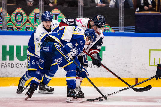 Leksands Arvid Eljas och Linköpings Lance Bouma