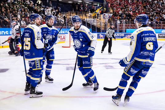 Leksands Peter Cehlarik jublar