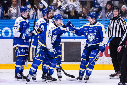 Leksands Anton Lindholm jublar