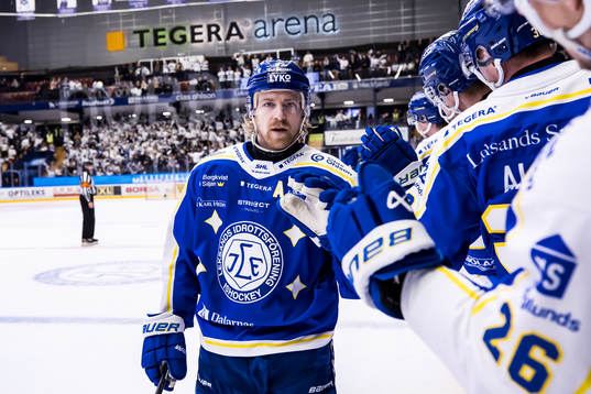Leksands Anton Lindholm jublar