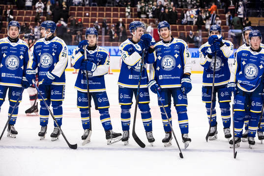 Leksands spelarna jublar