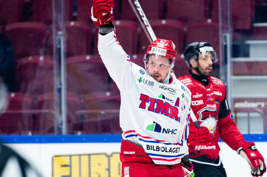 Timrås Jonathan Dahlén jublar