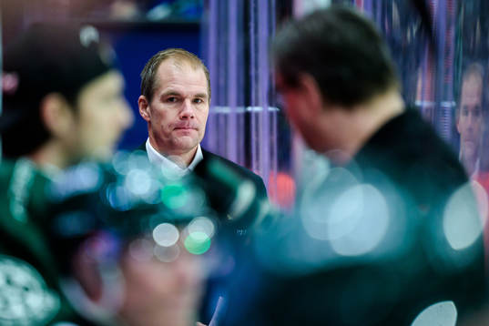 Färjestads tränare Thomas Mitell