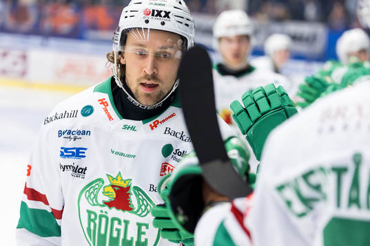 Rögles Michael Kapla jublar