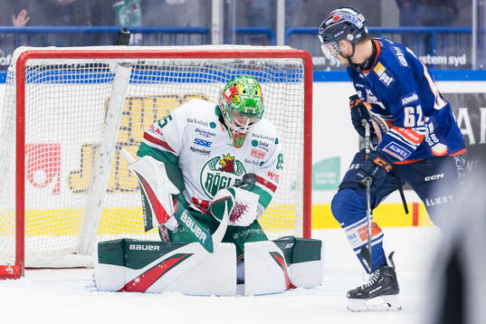 Rögles Christoffer Rifalk och Växjös Manuel Ågren
