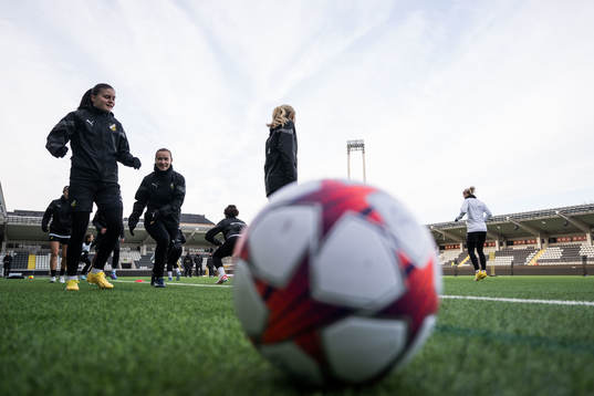Hanna Wijk and Marika Bergman Lundin of Häcken