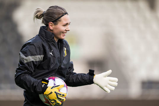 Goalkeeper Jennifer Falk of Häcken
