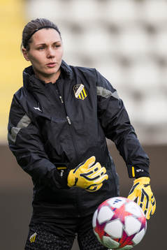 Goalkeeper Jennifer Falk of Häcken