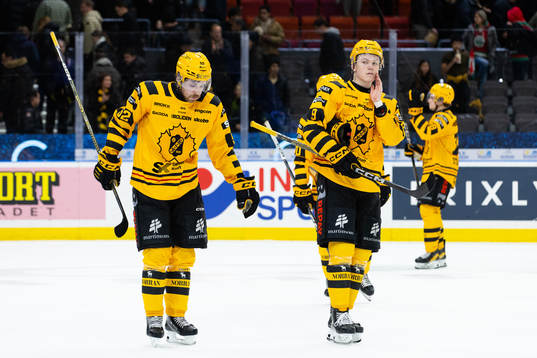 Skellefteås Arvid Lundberg och Lukas Vesterlund  deppar