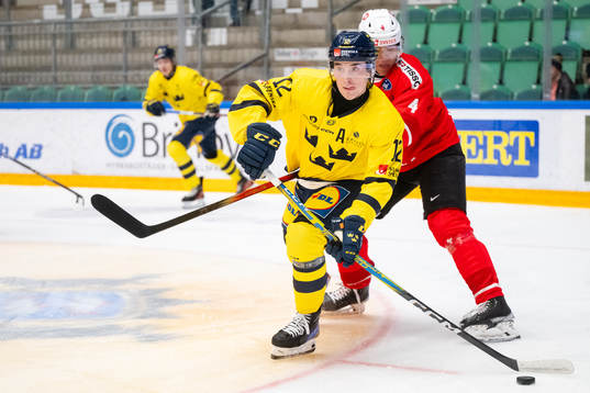 Noah Östlund of Sweden