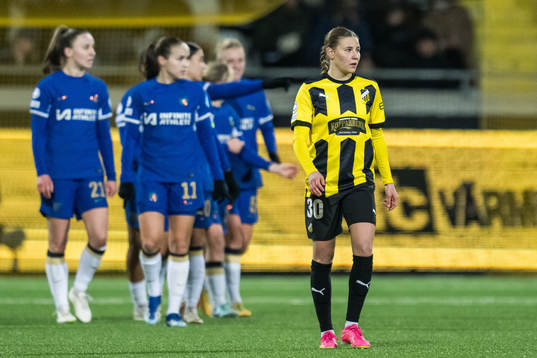 Katariina Kosola of Häcken looks dejected