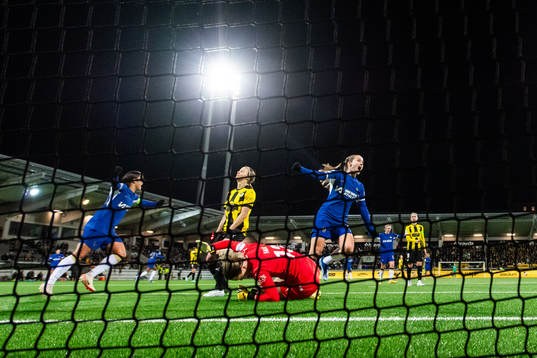 Sam Kerr and Guro Reiten of Chelsea celebrate
