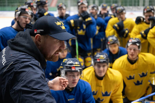 Assistant coach Gereon Dahlgren of the Swedish under-20