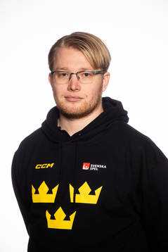 Video coach Jacob Strandberg of the Swedish under-20