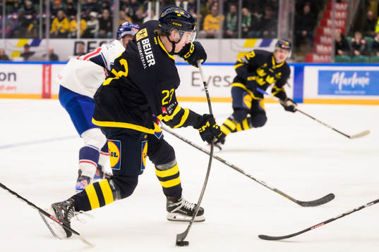 Jonathan Lekkerimäki of Sweden