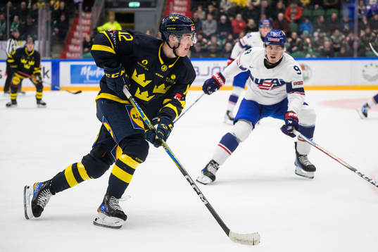 Noah Östlund of Sweden