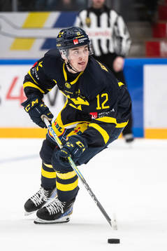 Noah Östlund of Sweden