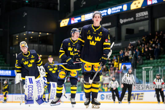 Anton Johansson of Sweden looks dejected