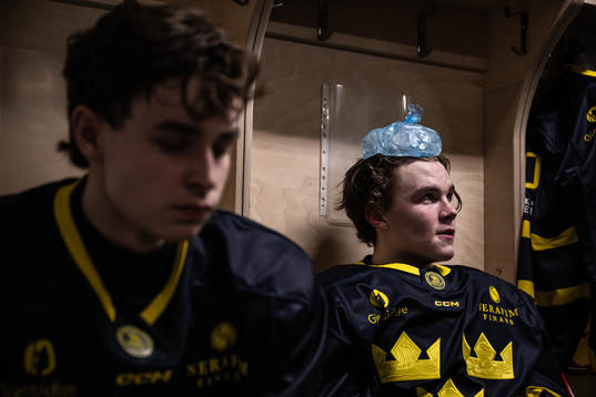 Bläddra bland fler bilder av Ice Hockey, U20, International Friendly, Sweden - USA 