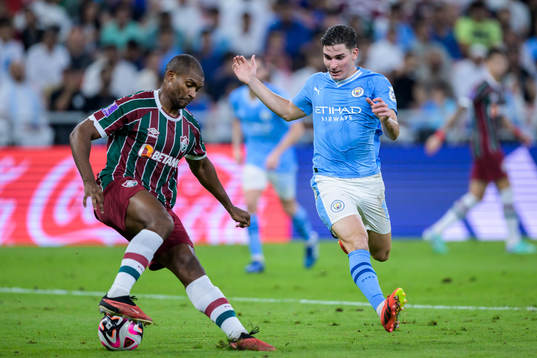 Marlon of Fluminense and Julian Alvarez of Manchester City