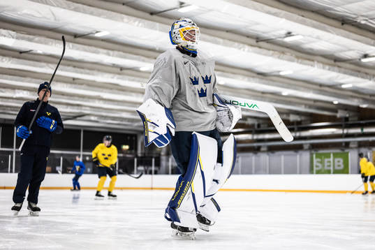 Goaltender Melker Thelin of Sweden at a practice session