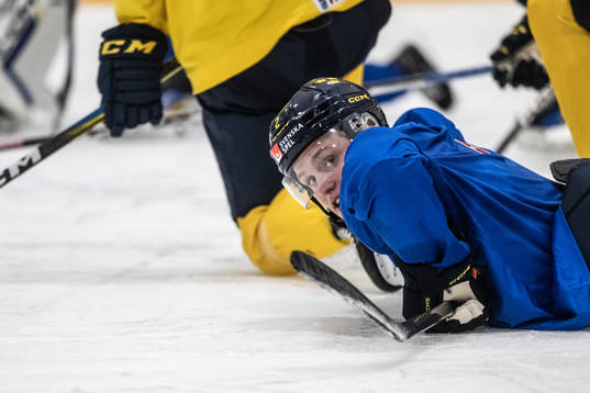 Elias Pettersson of Sweden at a practice session