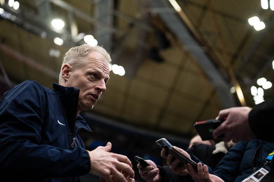 Head coach Magnus Hävelid of Sweden speaks with media