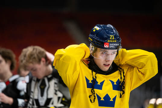 Jonathan Lekkerimäki of Sweden at a practice session