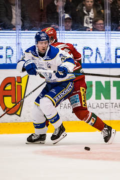 Leksands Olle Alsing och MoDos Riley Woods