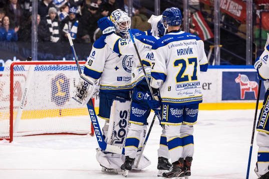 Leksands målvakt Mantas Armalis jublar