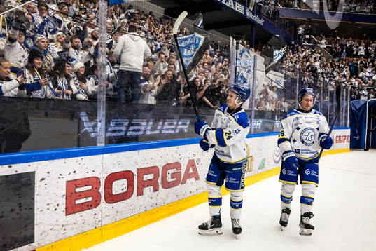 Leksands Arvid Eljas jublar