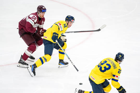 Sandis Vilmanis of Latvia and Noah Östlund of Sweden