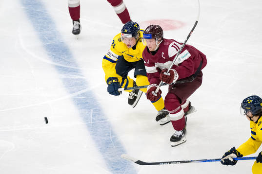 Zeb Forsfjäll of Sweden and Dans Locmelis of Latvia