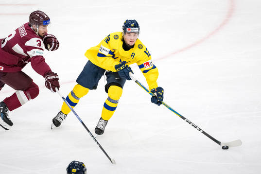 Noah Östlund of Sweden