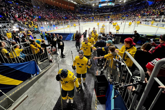 The Swedish team exit the ice