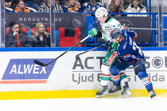 Rögles Anton Bengtsson och Växjös Brian Cooper