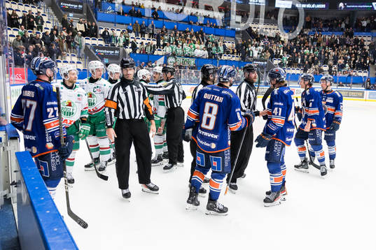 Irriterat mellan flera spelare