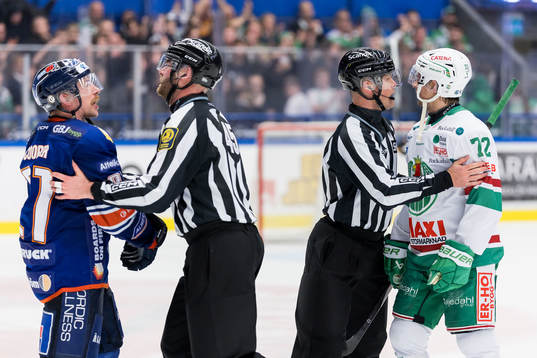 Växjös Brian Cooper och Rögles Daniel Zaar