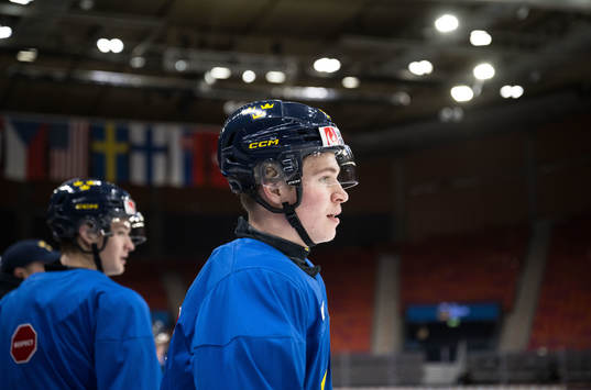 Zeb Forsfjäll of Sweden at a practice session