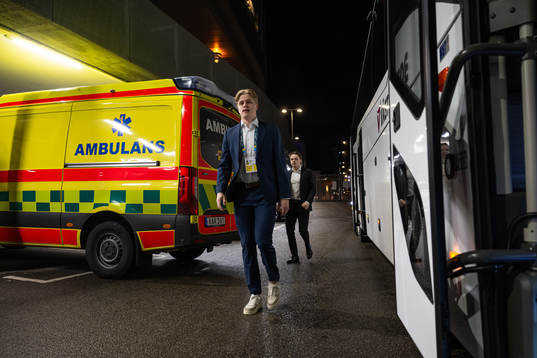 Elias Pettersson of Sweden