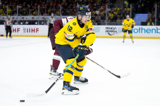 Noah Östlund of Sweden